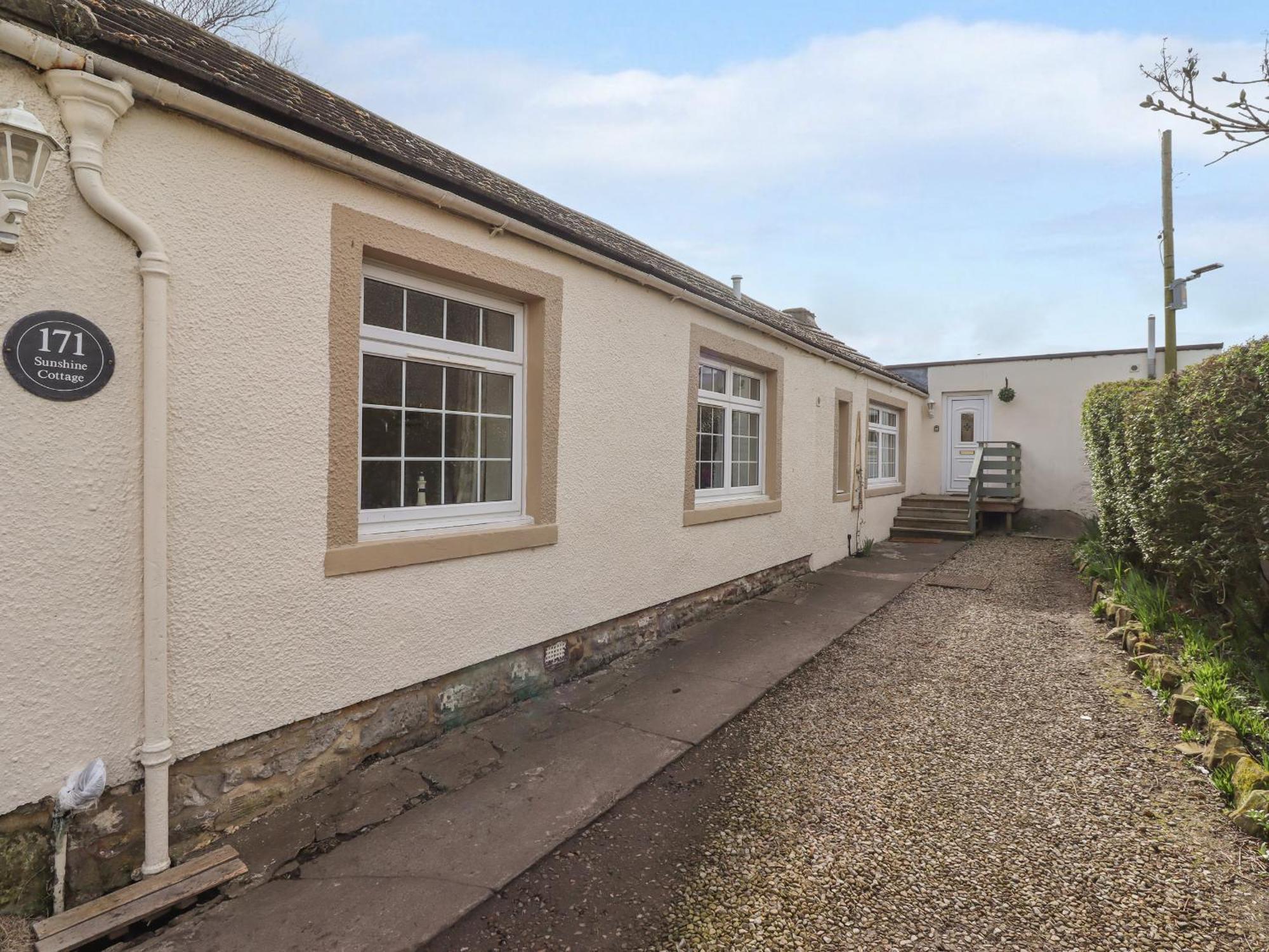 Sunshine Cottage Seahouses Exterior photo